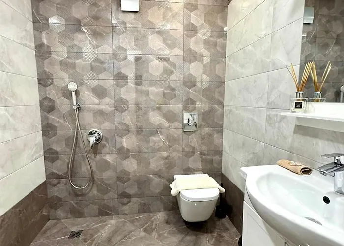 Velinice By Rv Varna